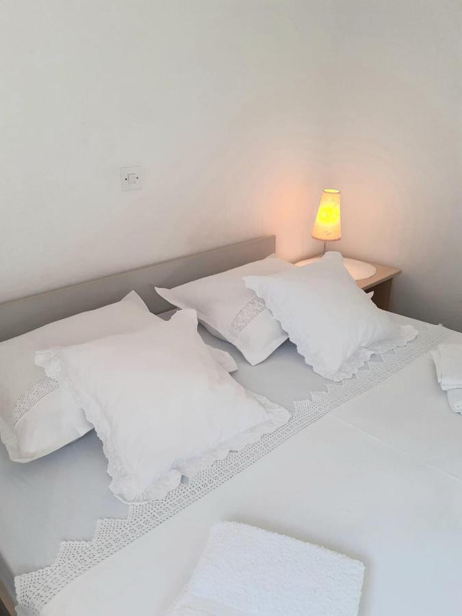 Apartments Granic Baška Voda エクステリア 写真
